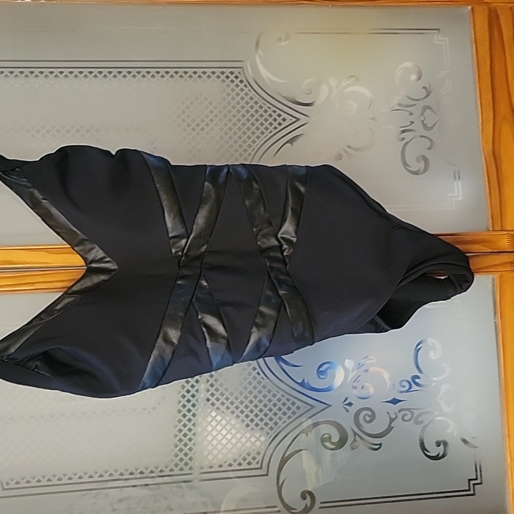 Bathing suit never worn
